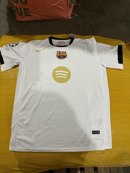 Maillot de football blanc
