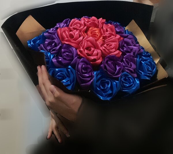 Цветы из лент