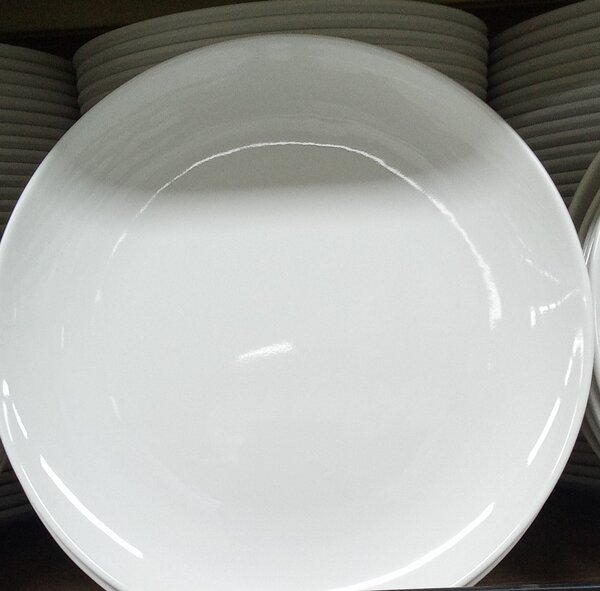 Assiette céramique blanche