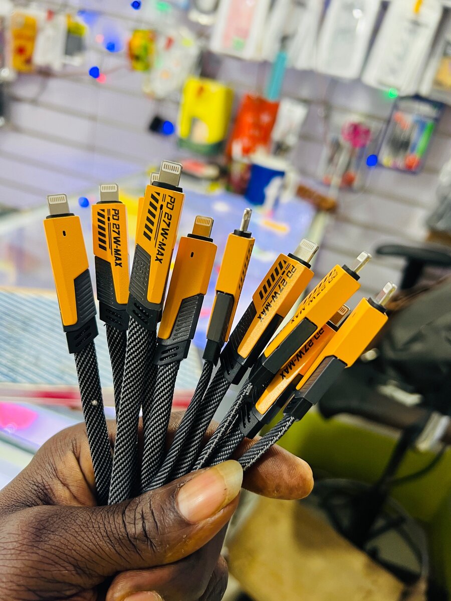 4-IN-1 FAST CHARGING AND DATA CABLES