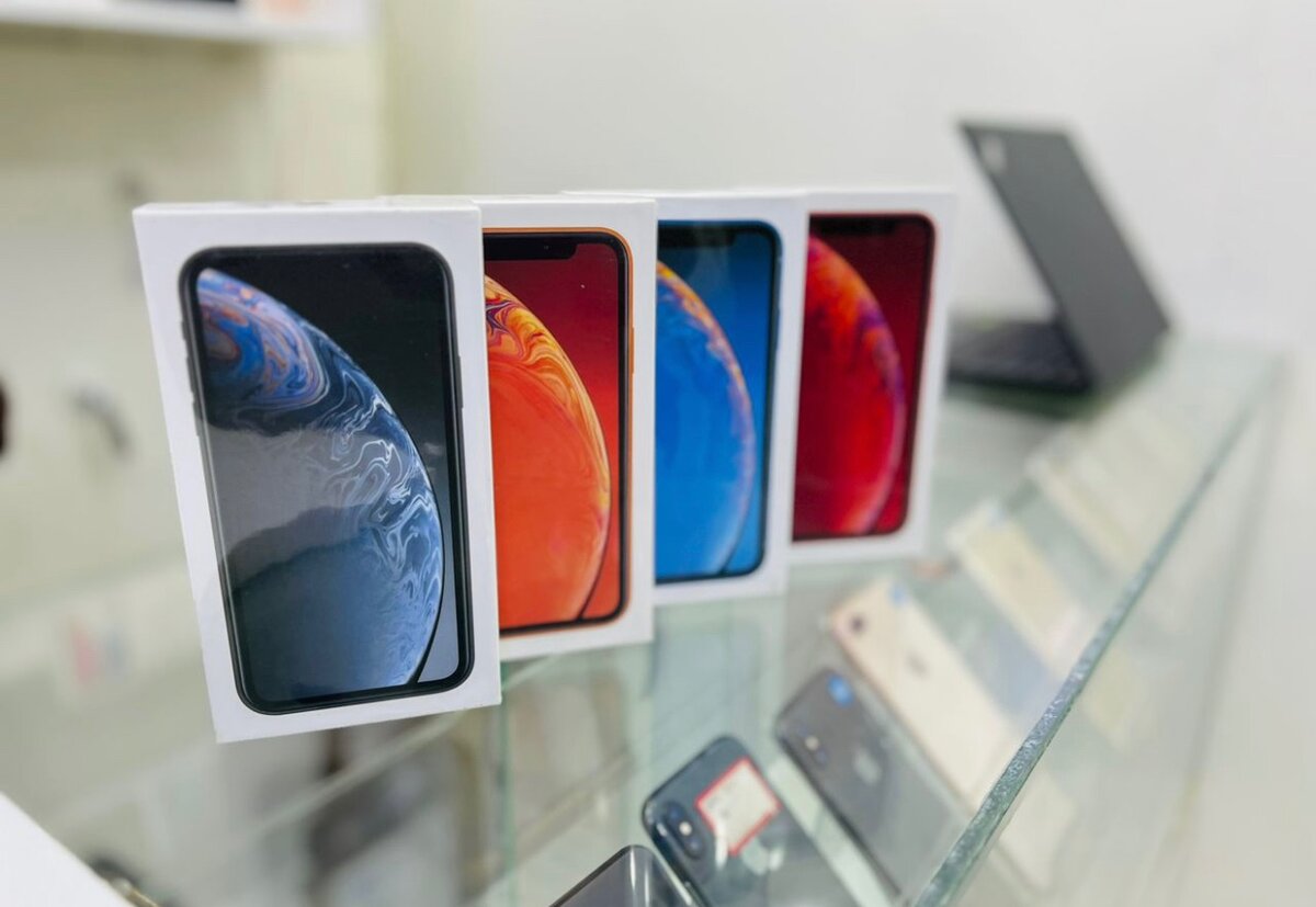  iPhone XR 64GB