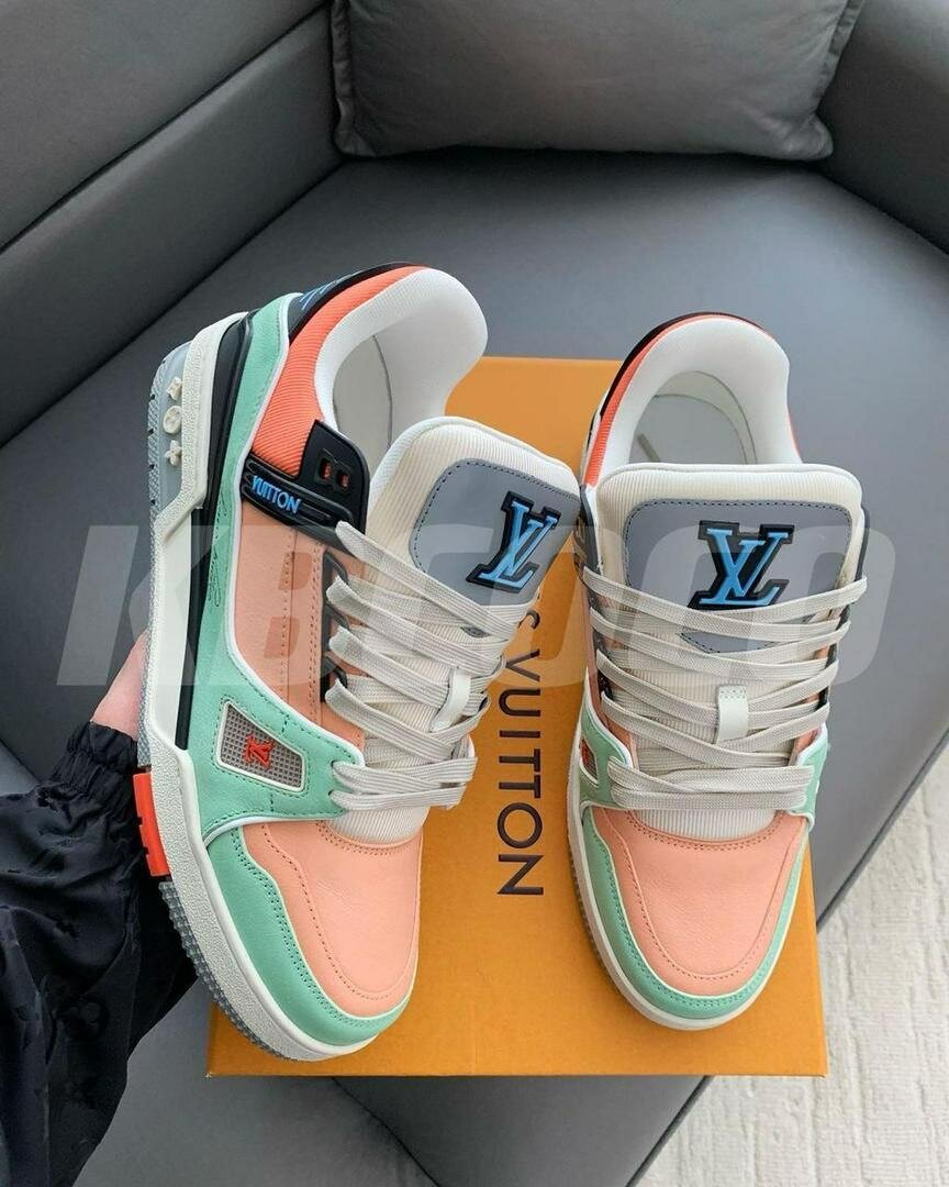 High quality Sneakers