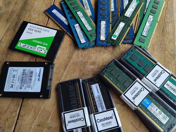 Barrettes RAM 8Go DDR4