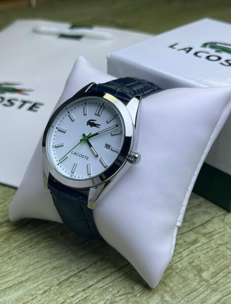 Montre homme Lacoste élégante