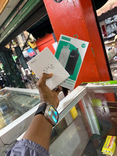 Écouteur AirPod + power bank