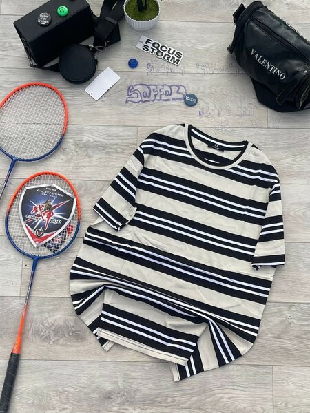 T-shirt rayé décontracté