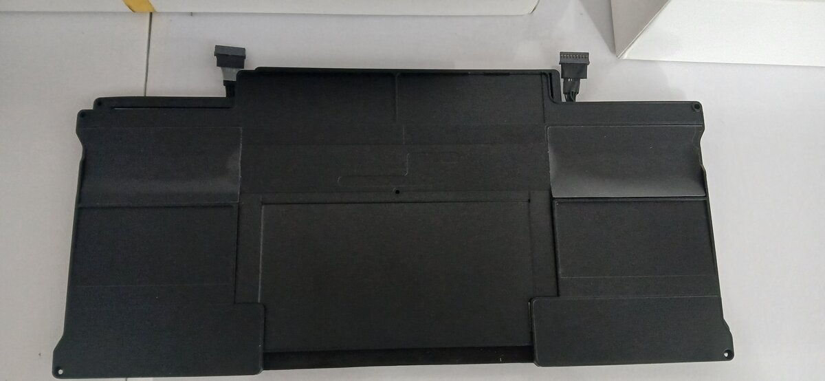 Batterie new  MACBOOK  RETINA