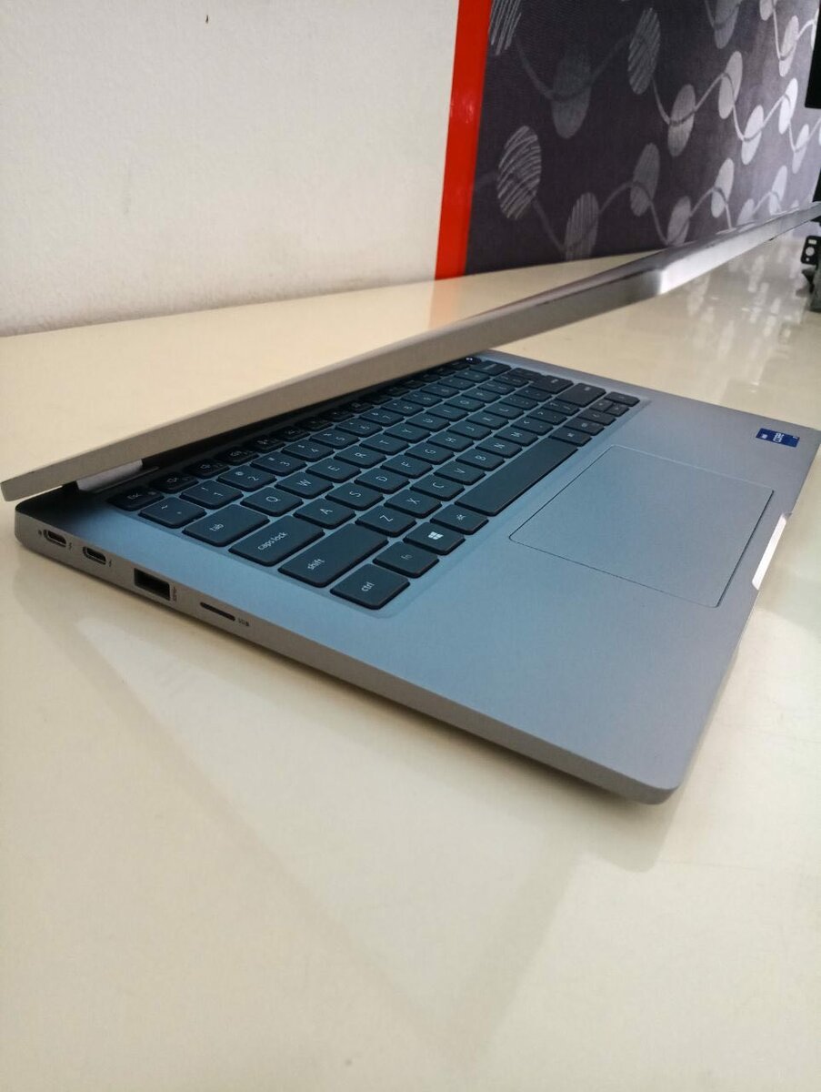 Dell latitude I7 11th 16Go-512