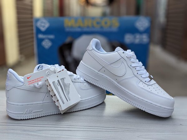 Original Airforce 1 black and white