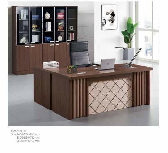 Bureau Exécutif en Bois