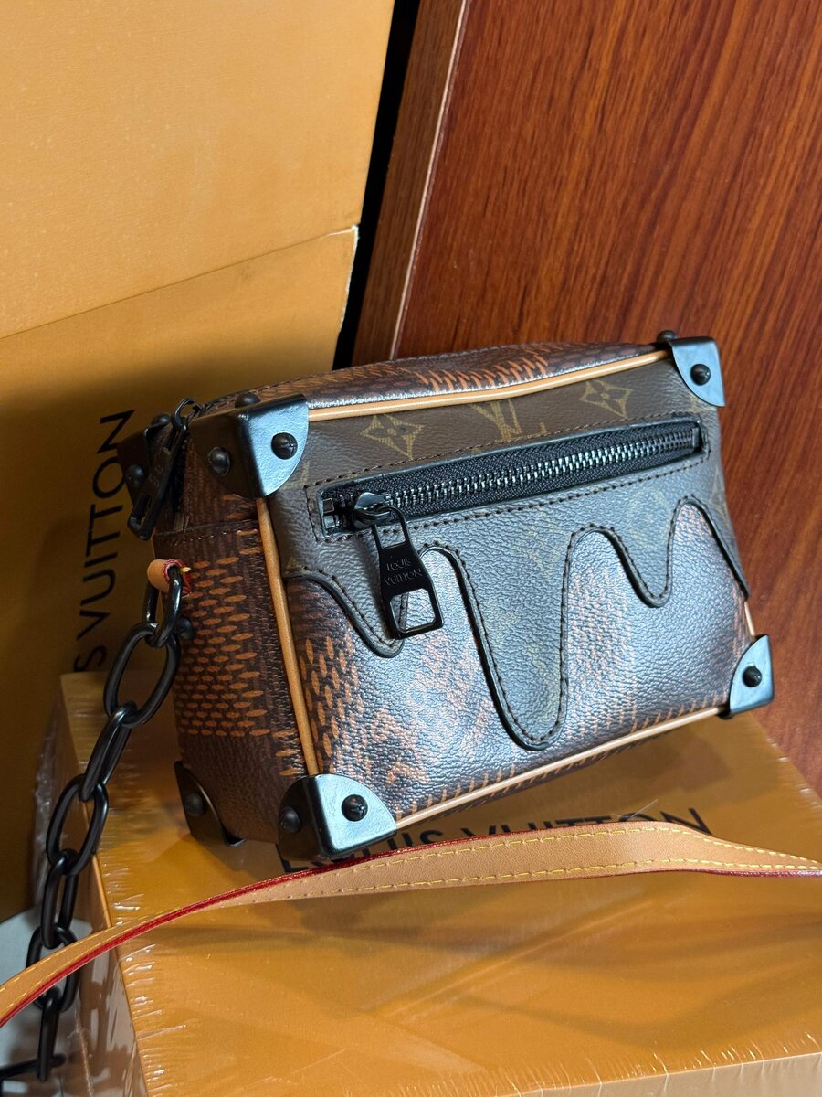 Sac bandoulière Louis Vuitton