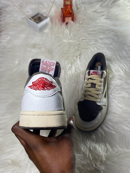 Friperie Air Jordan Low 1