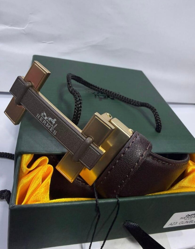 Ceinture élégante en cuir