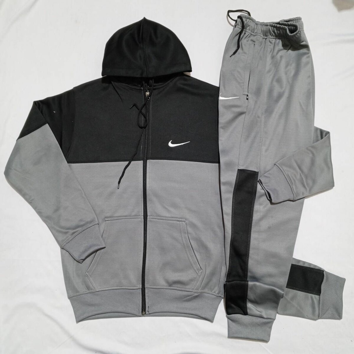 Track suit mens