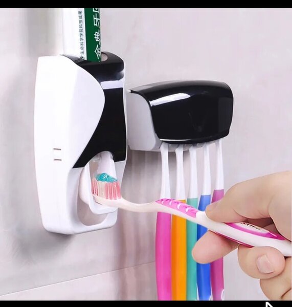 Distributeur Automatique de Dentifrice