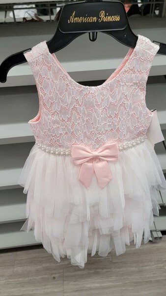 Girls dress