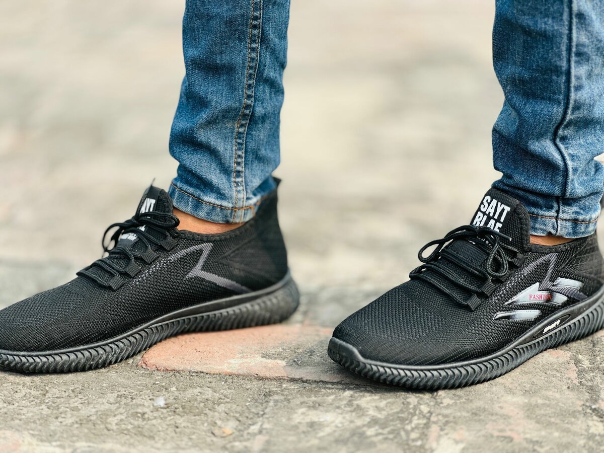 Skechers shoes for men walk