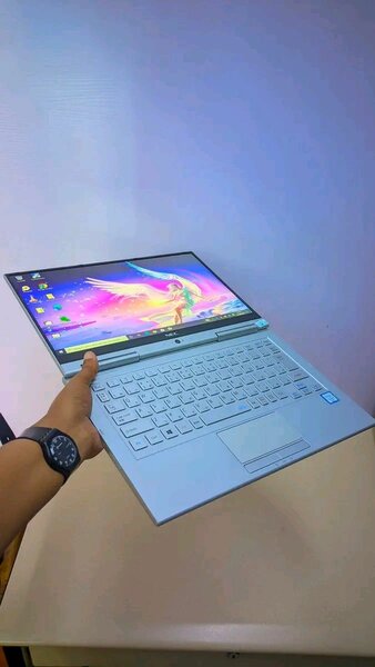 Ordinateur Portable Tactile