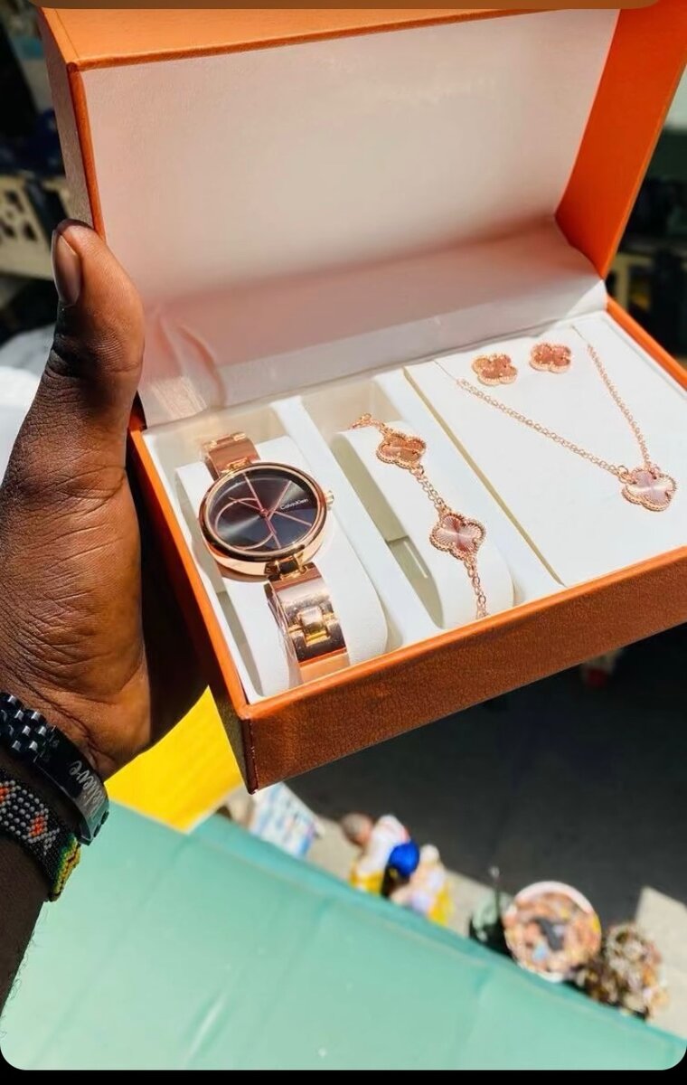 Customized bracelets, necklaces and watches for both gender