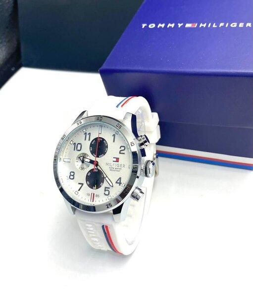 MONTRE TOMMY HILFIGER