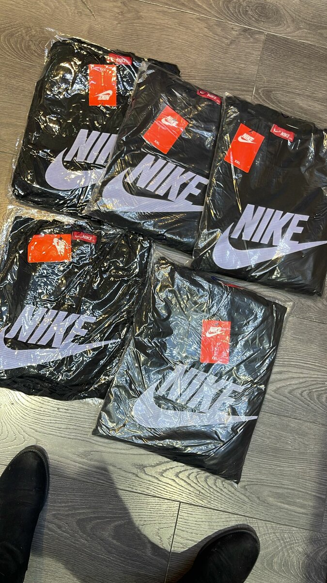 Quality Nike Summer Suits