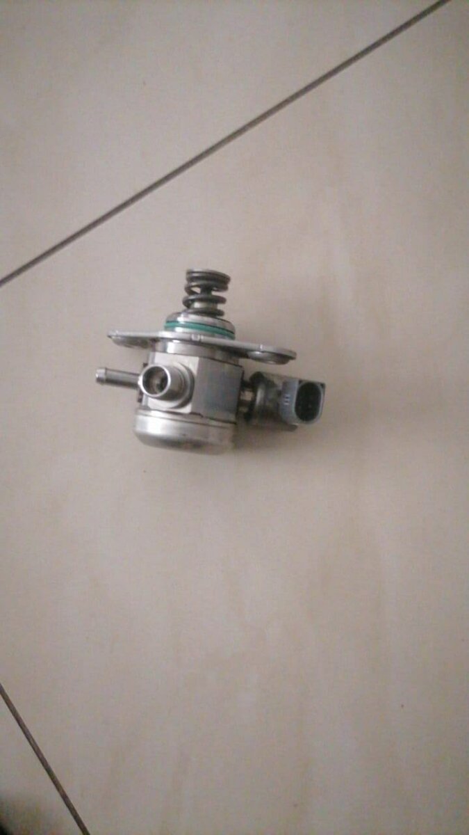 High fuel pressure pump & mercedes airbag
