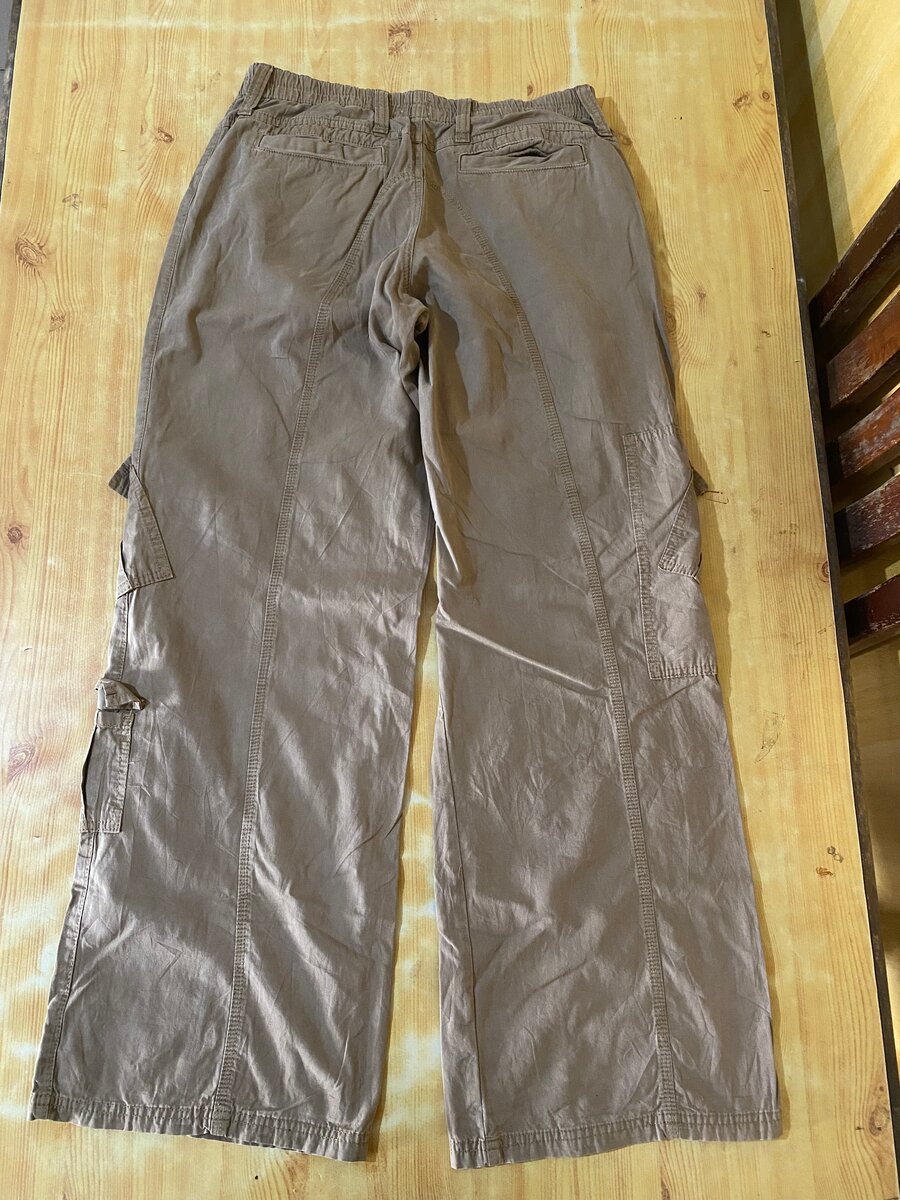 P. cargo marron BDG outfiters