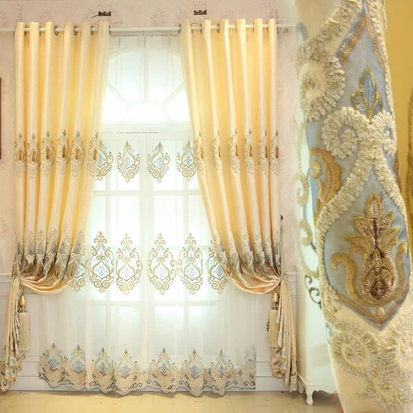 Composés de 2 draps et 2 taies d'oreiller assorties