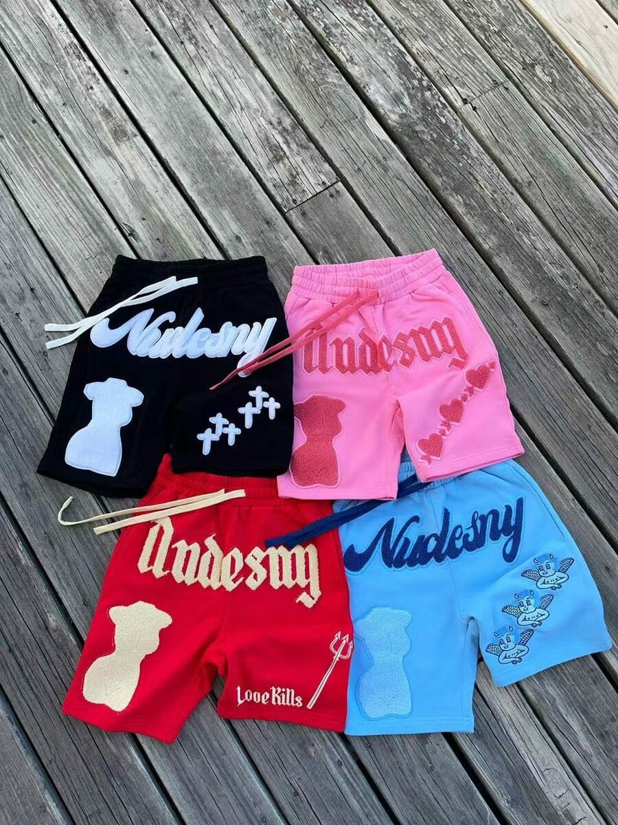 Jeans en denim avec croix