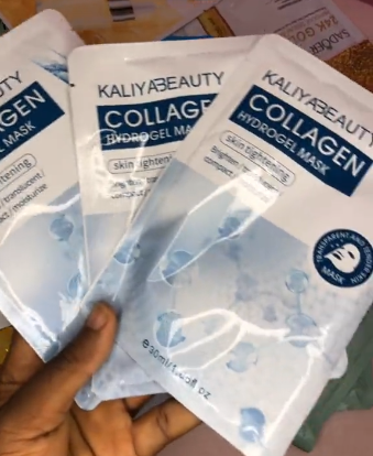 Masque facial au collagène