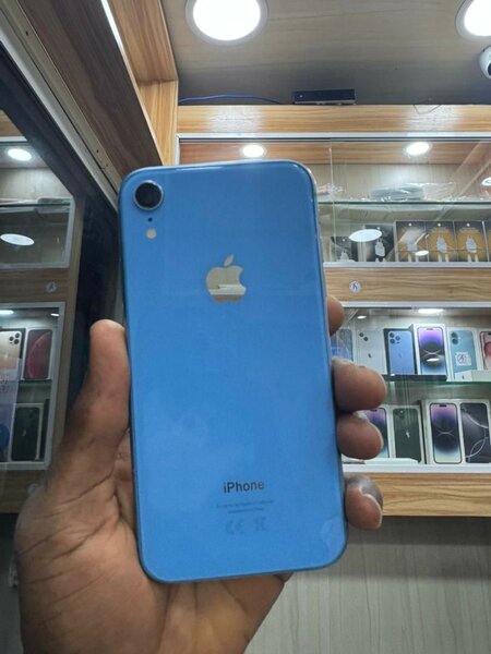 iPhone XR 64giga casineuf sans Face ID