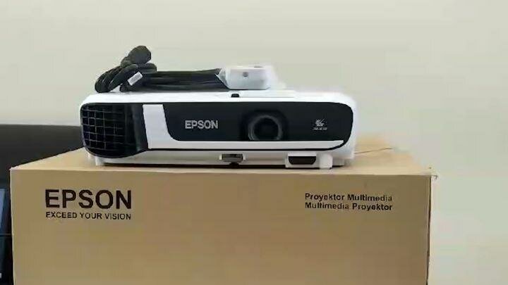 Projecteur Epson EB-W51 WXGA