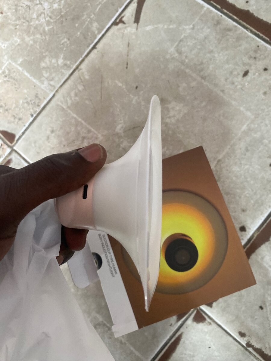 Lampe de nuit à détection humaine