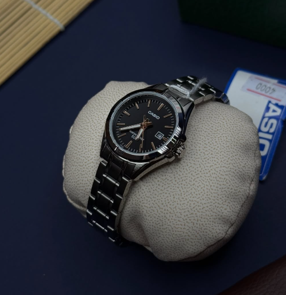 Casio женские часы