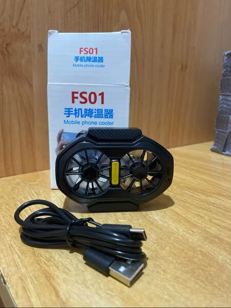 Dual Fan Rechargeable Mobile Phone Cooler for 62-92mm Phone