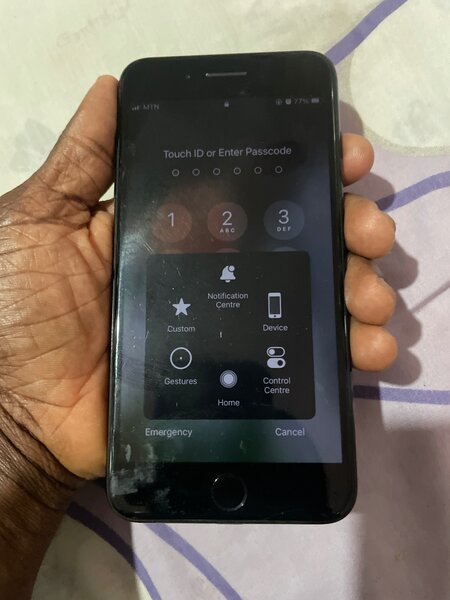 iPhone 7 Plus 32 gig