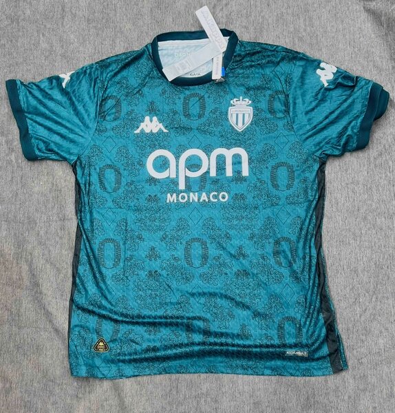 Maillot de football tendance