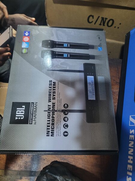 JBL Wireless Microphone System