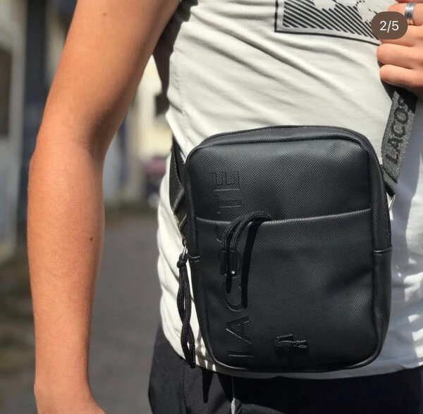 Sacoche bandoulière Lacoste