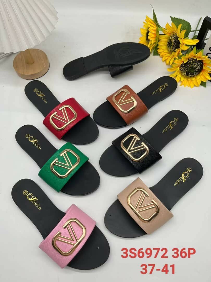 Quality ladies slippers