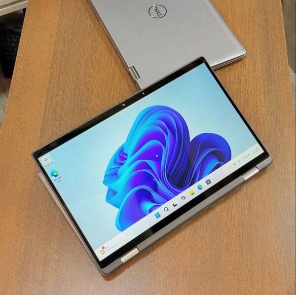 Dell 2-en-1 Convertible PC