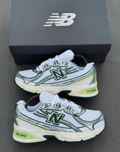 Chaussures de sport New