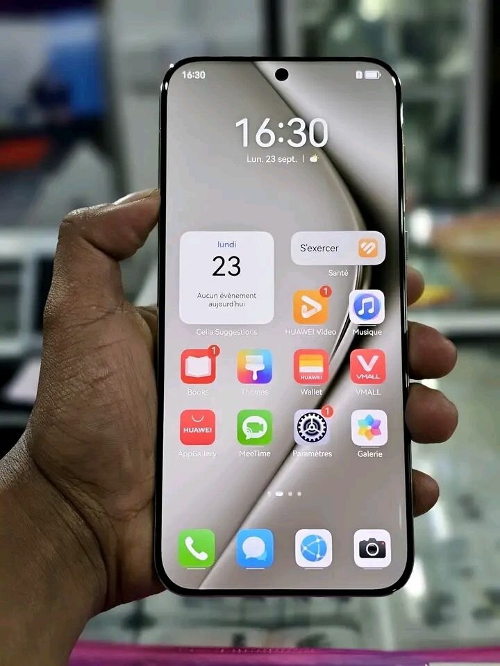 HUAWEI PURA 70 ULTRA