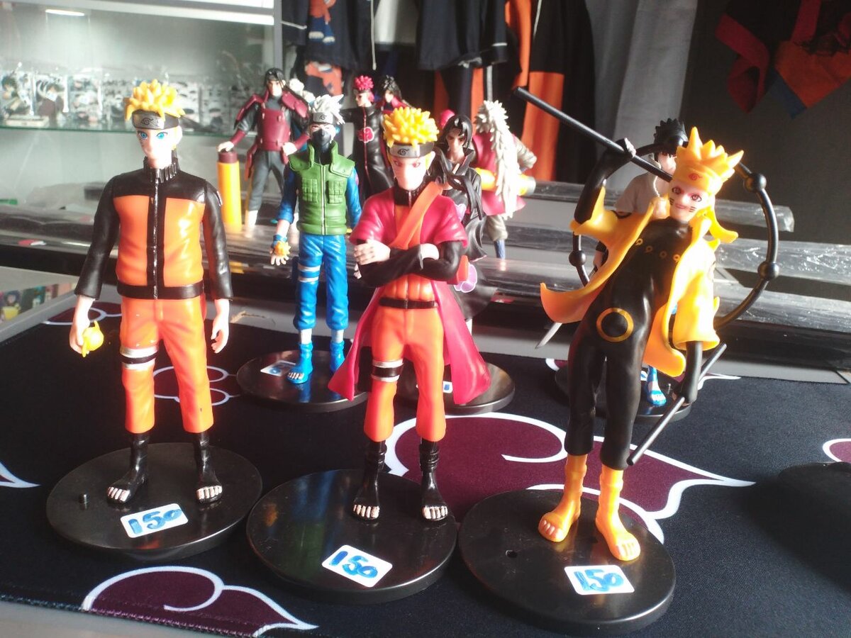 Naruto themed figurines