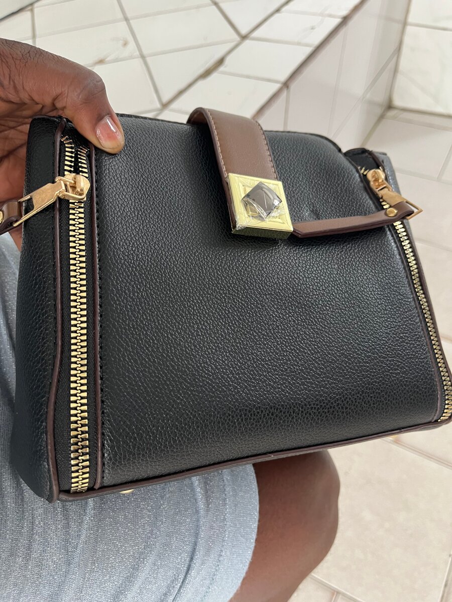 Sac à main élégant en cuir