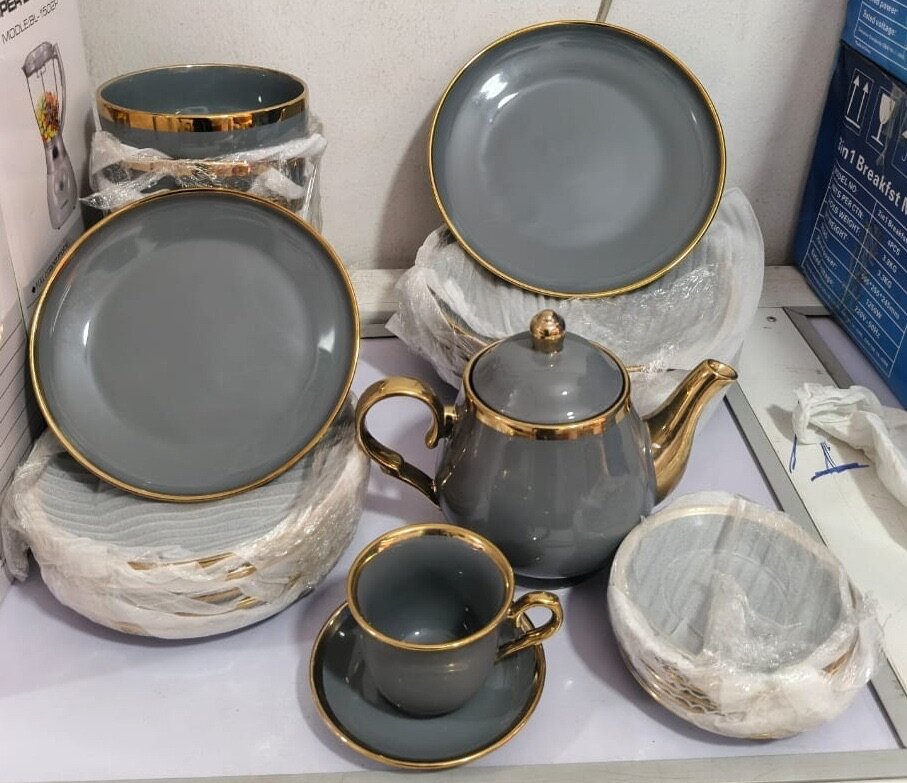 Service de 25 pièces