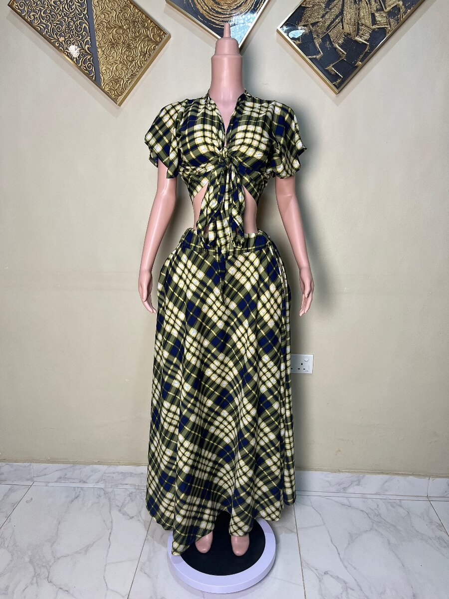 Flared skirt and top set