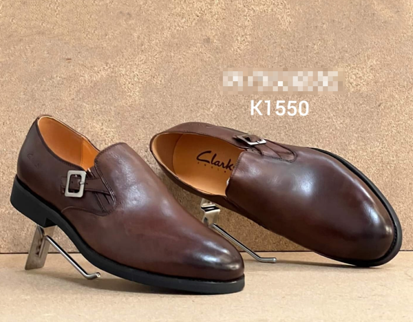 Classic Oxfords leather shoes