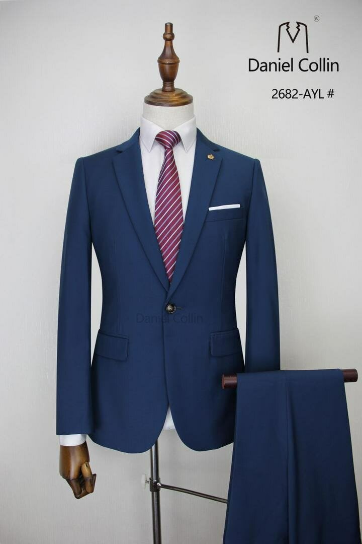 Daniel Collins 2-Piece Suits