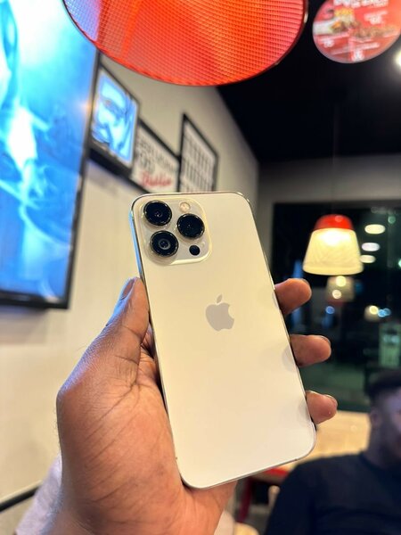 iPhone 14pro max 256g physical sim unlocked